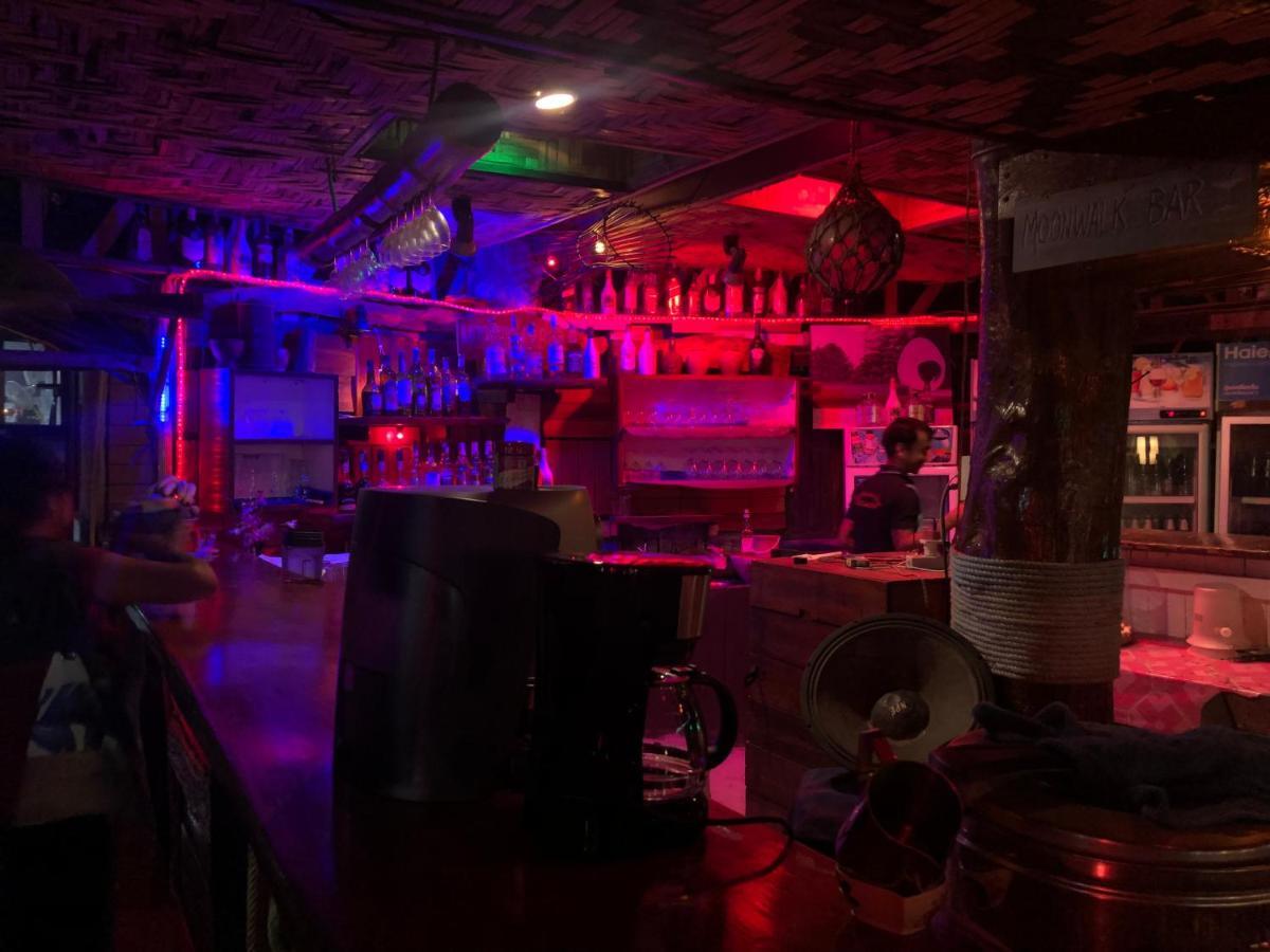 Moonwalk Lanta Resort Ko Lanta Eksteriør bilde